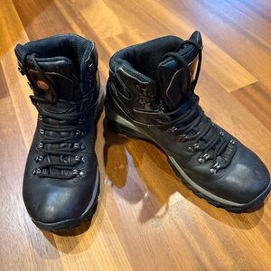 Merrell Ridgeway Waterproof Leather Hiking Boots Men’s Size 12 Dark Brown & Blk